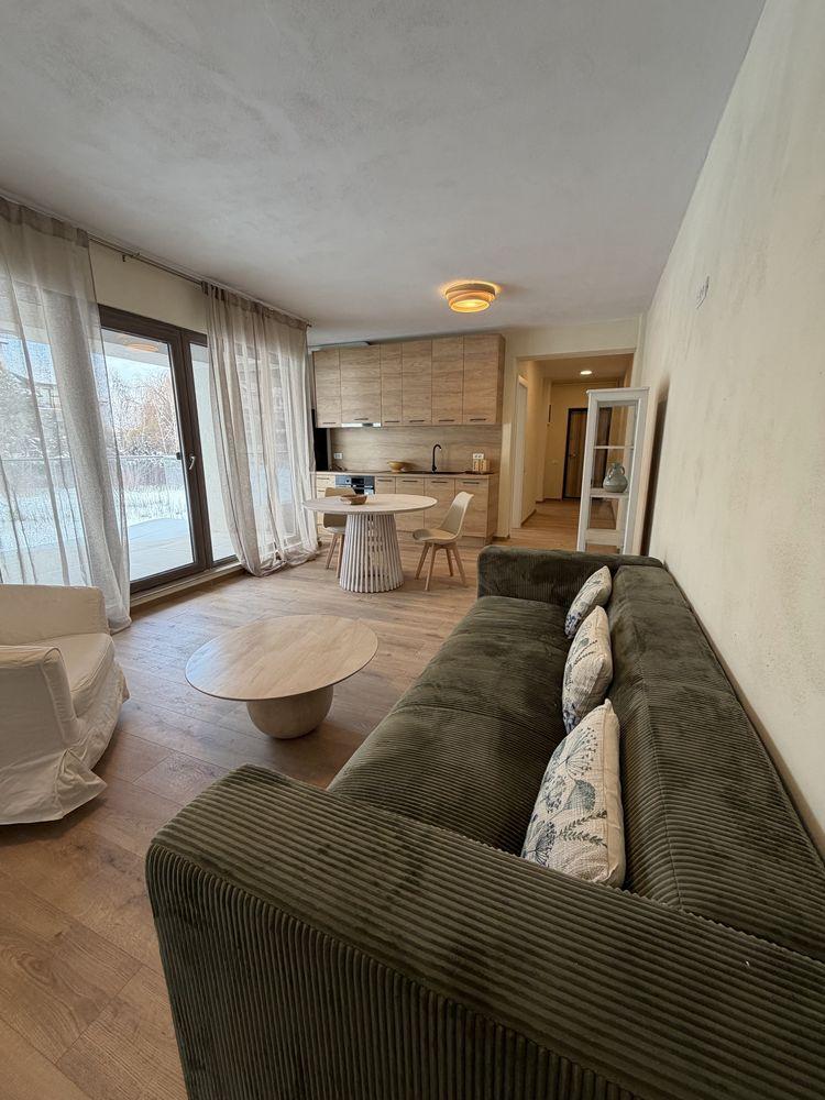 Apartament 3 camere, 2 bai, nou, CF-intrare in Borhanci!