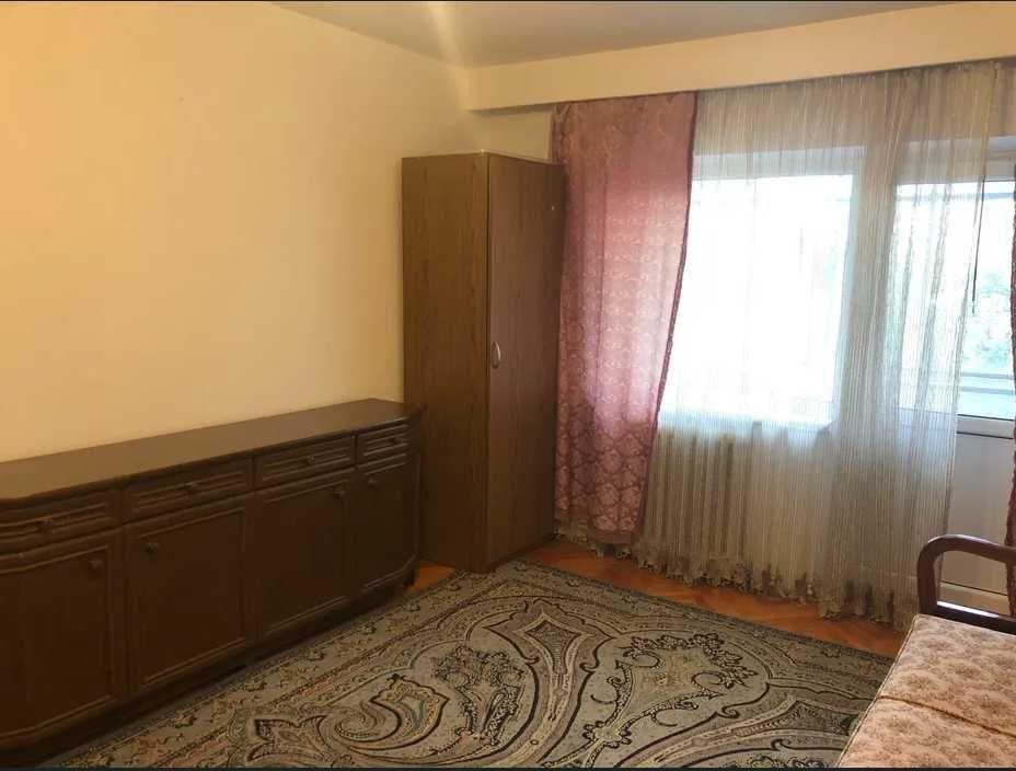 4 camere, etaj 1, 77 mp, zona centrala, Titulescu - ideal pentru familie sau investitie