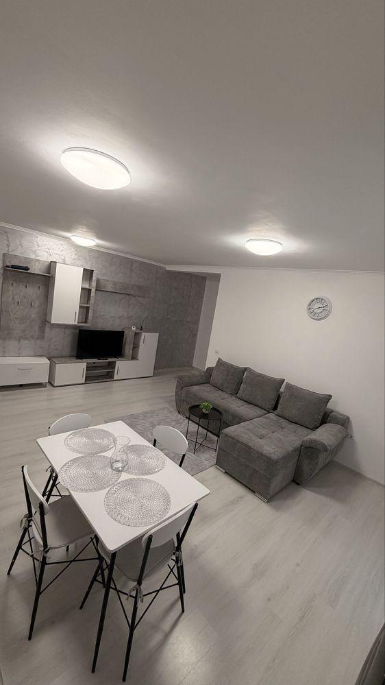 Inchiriez apartament Eroilor