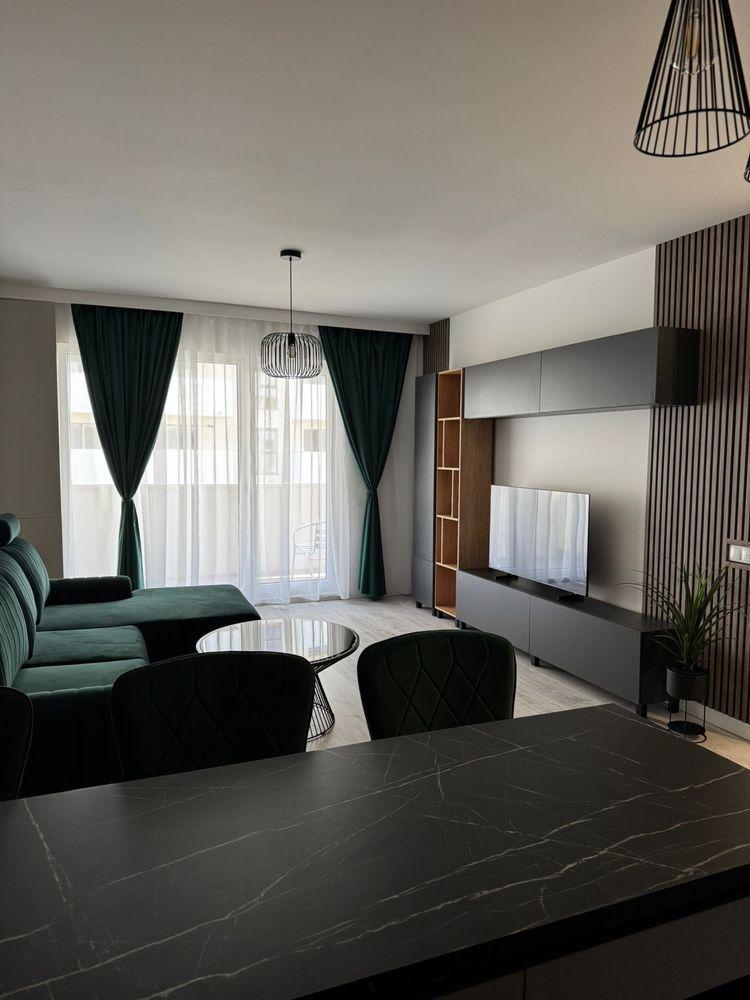 Inchiriez apartament cu 2 camere
