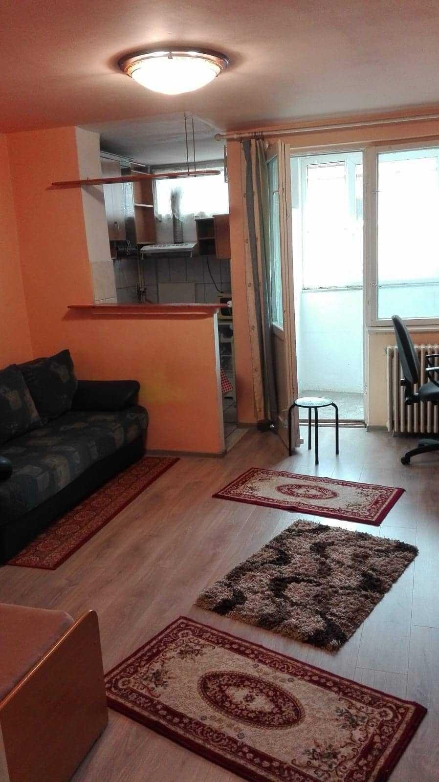 Inchiriez Garsoniera,str.Aurel Suciu 32,cartier Gheorgheni.(Persoana Fizica).