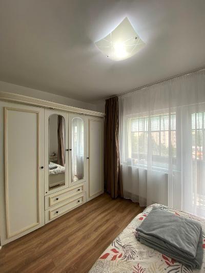 PF dau in chirie apt 3 cam Primaverii Manastur