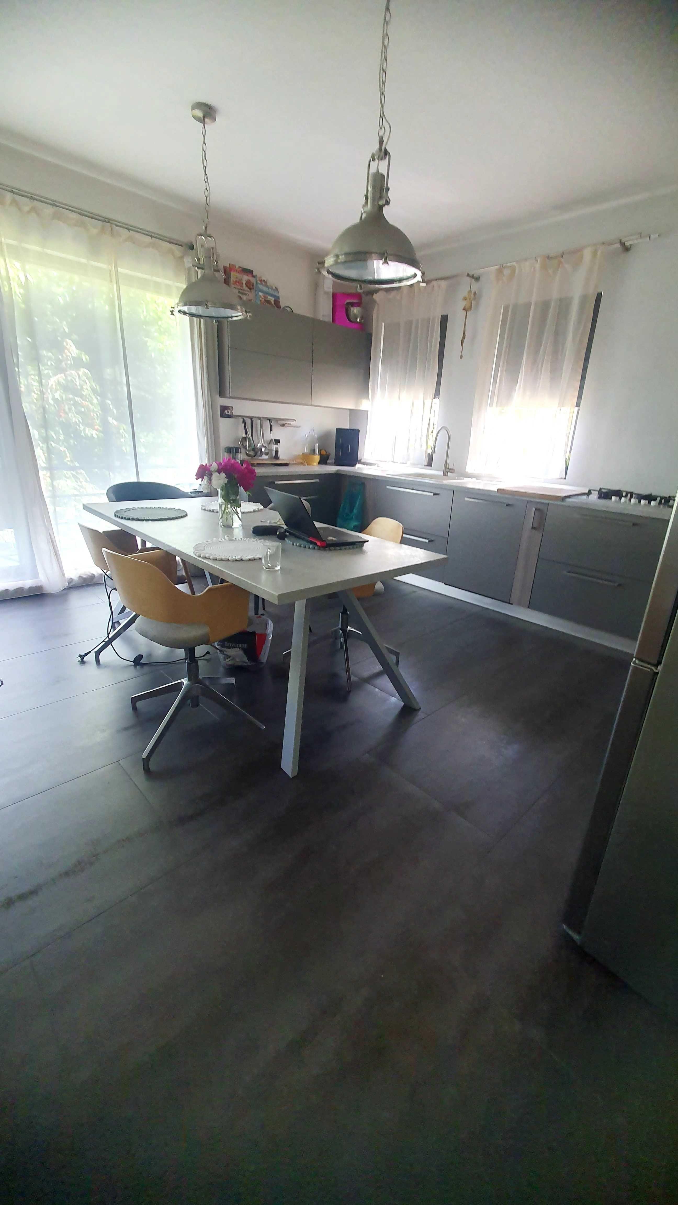 Inchitiez casa manastur zona foarte linistita - imagine 1