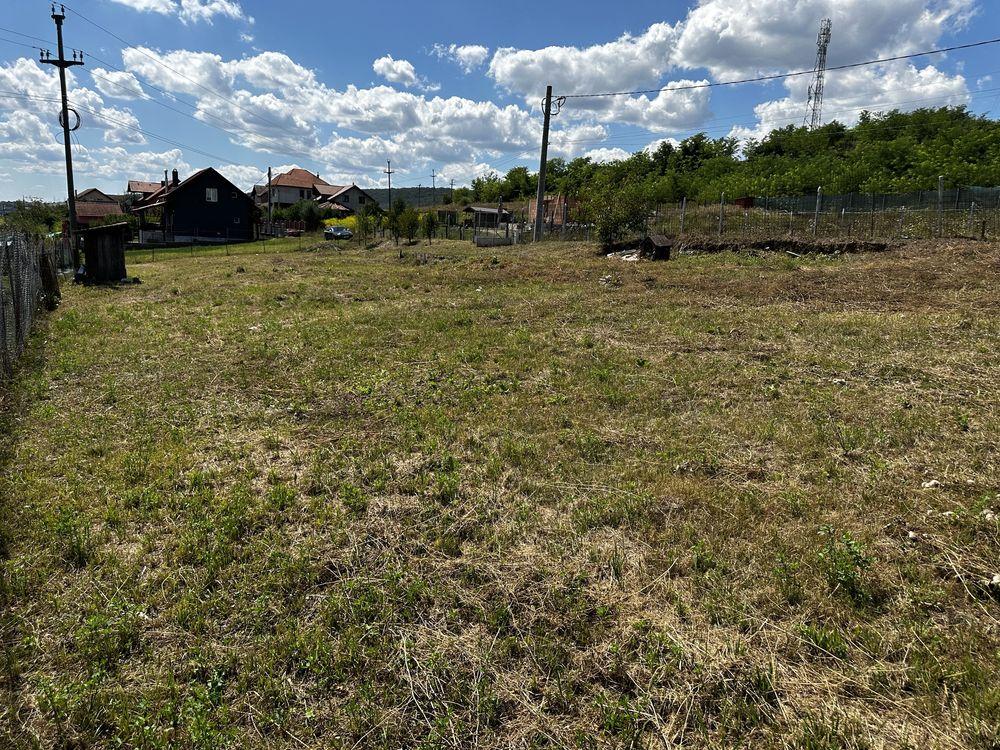 Teren intravilan Santana de Mures, 1200 mp, construibil!