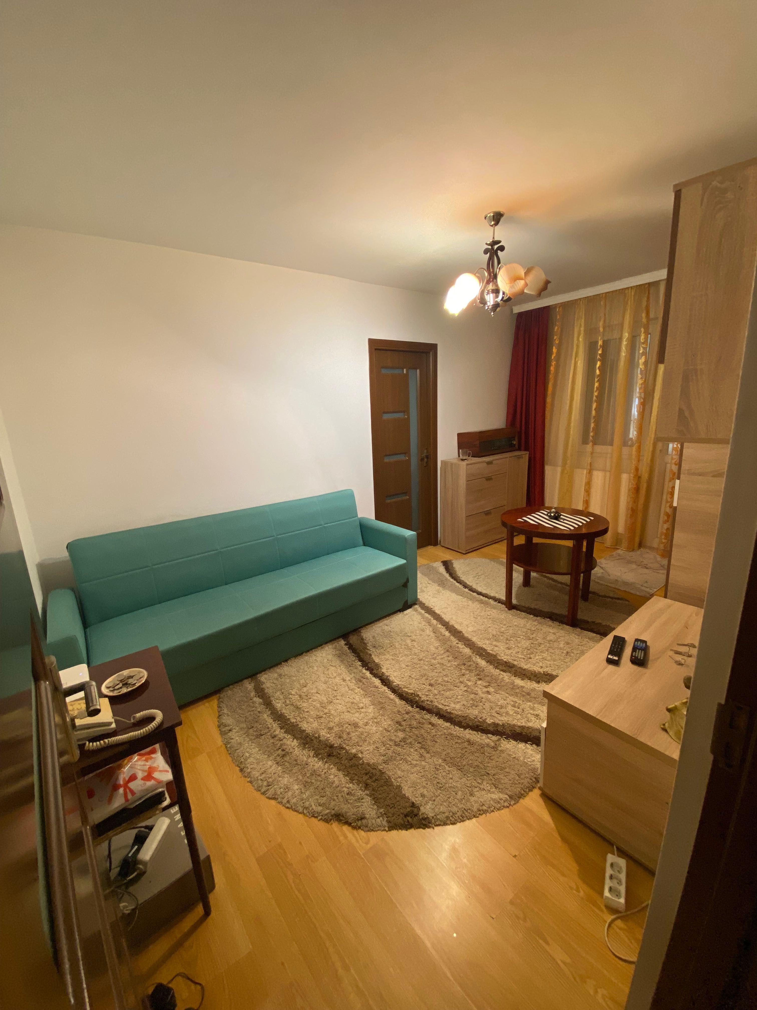 Proprietar Vând apartament 2 camere, parter, școala generală nr 8 Constanța