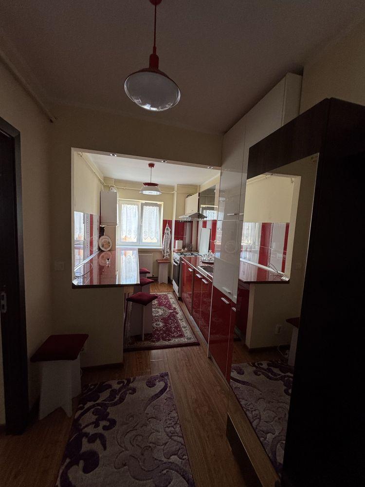 Apartament 2 camere semidecomandat de vânzare Craiovița Nouă