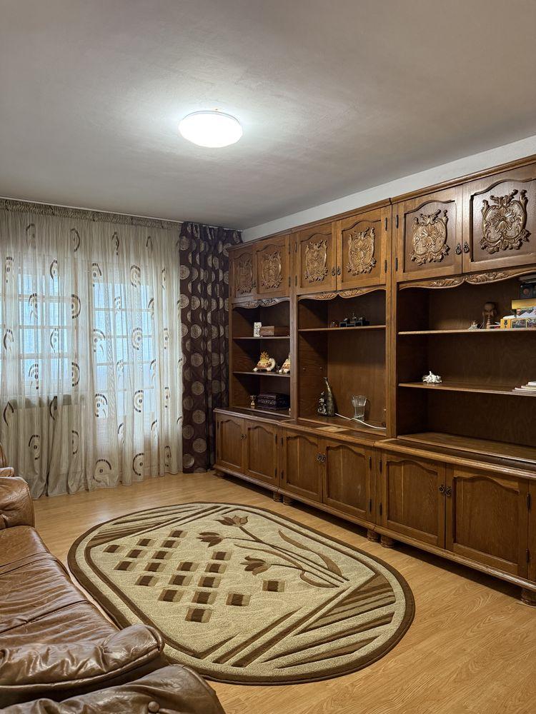 Apartament de vanzare !!! Direct propietar - imagine 1