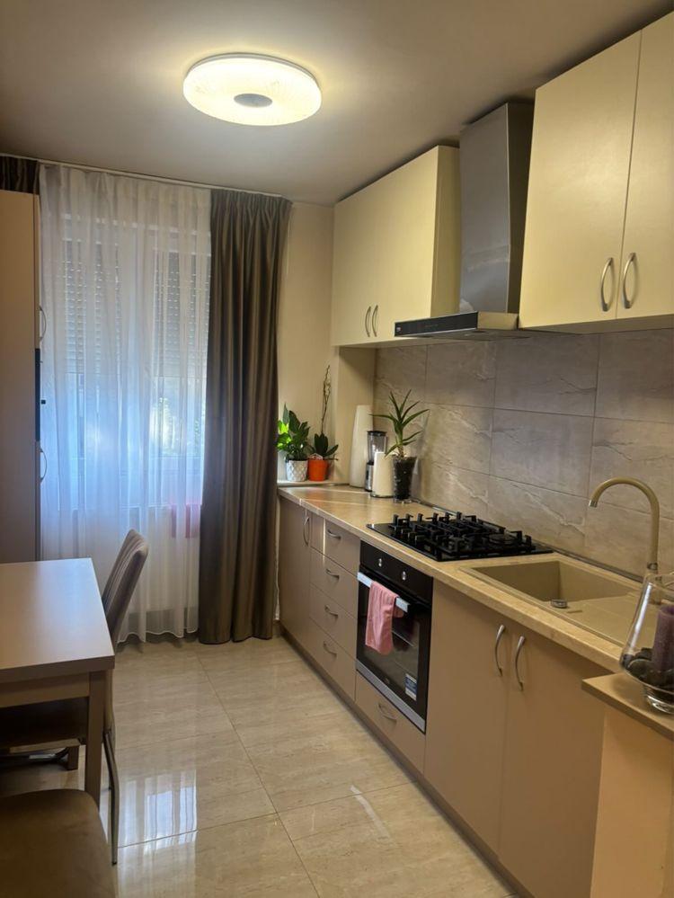 Vand Apartament 2 Camere Rogerius - imagine 1