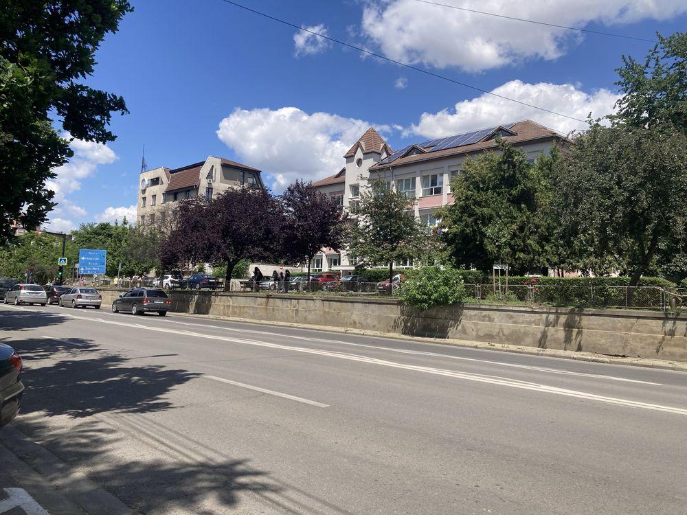 Vand apartament 2 camere ,tip D mare pe B dul Dacia nr 30 ,vis a vis Scoala Dacia - imagine 1