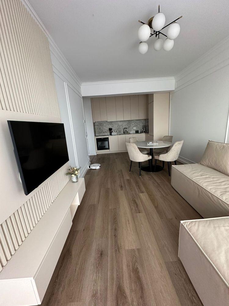 Vand apartament cu 3 camere - imagine 1