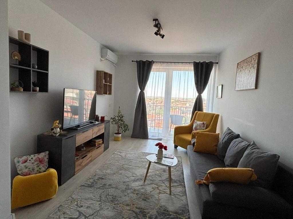 Apartament cochet de inchiriat, 2 camere, decomandat, complet mobilat si utilat, loc de parcare inclus - imagine 1