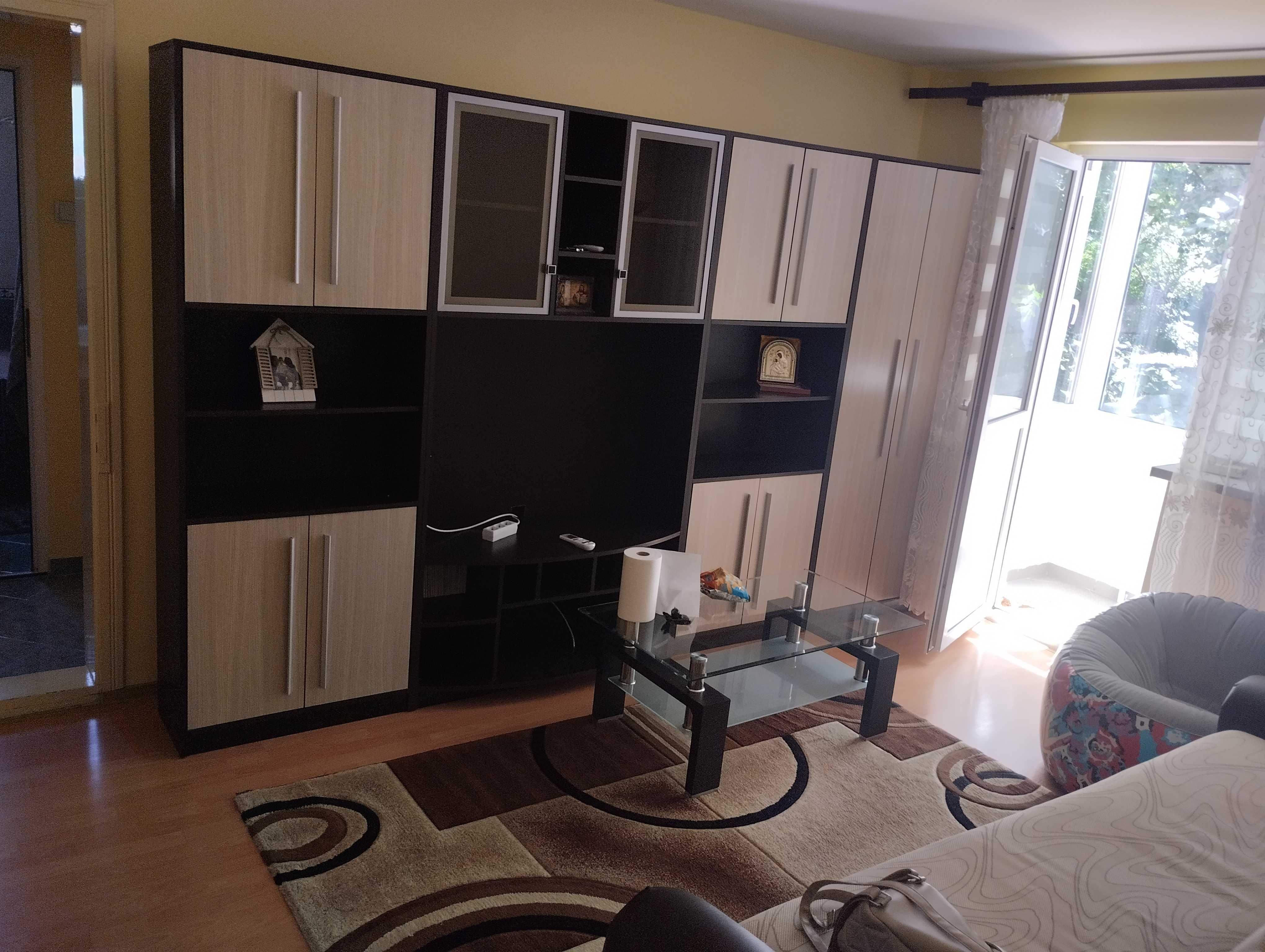 Apartament de închiriat 2 camere Vest