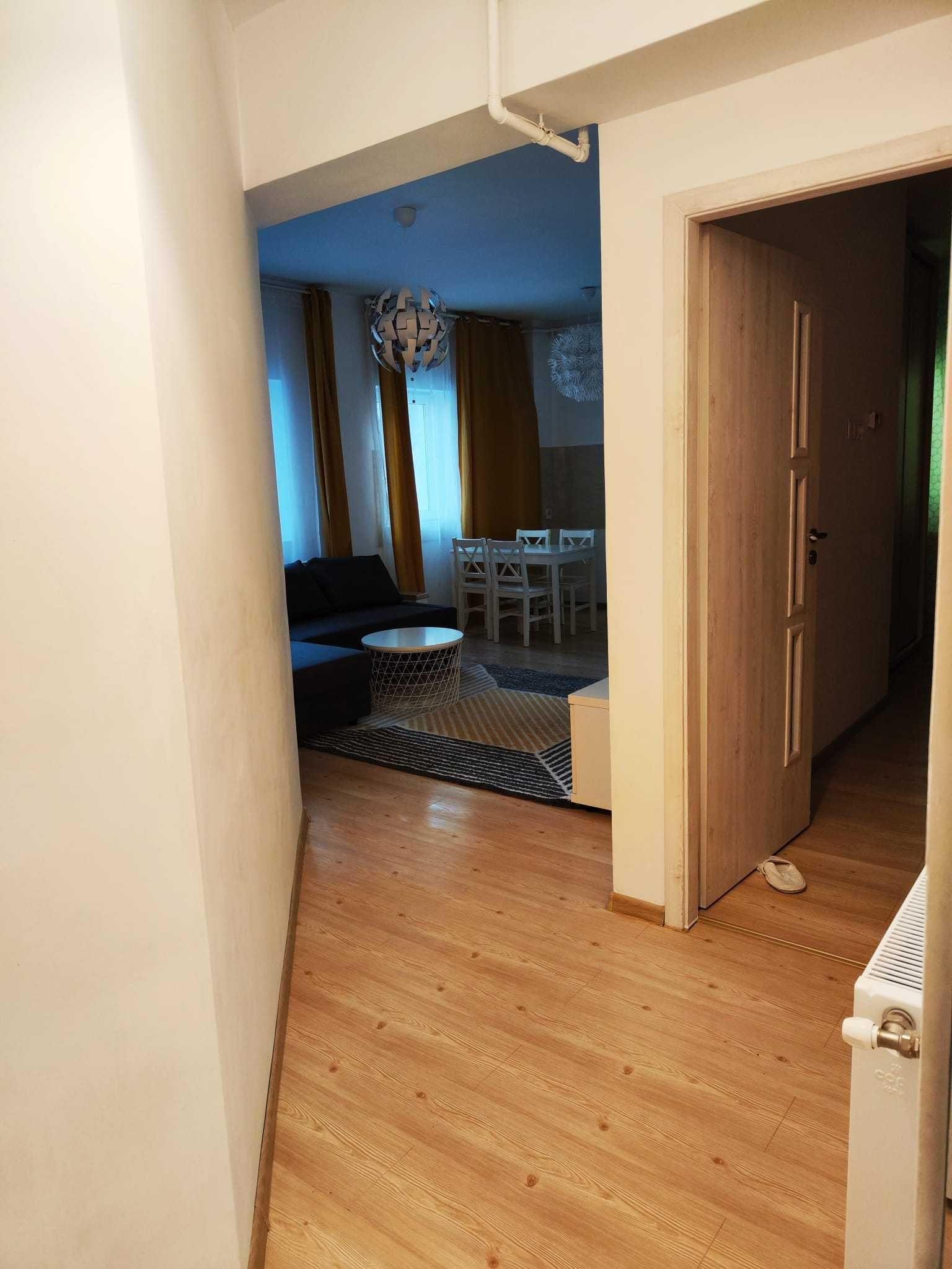 Închiriere apartament 3 camere zona Rezidențial 9 Mai