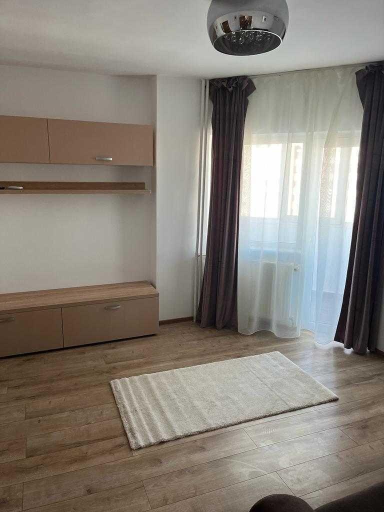 Proprietar Inchiriez Apartament 2 camere, zona Calea Mosilor