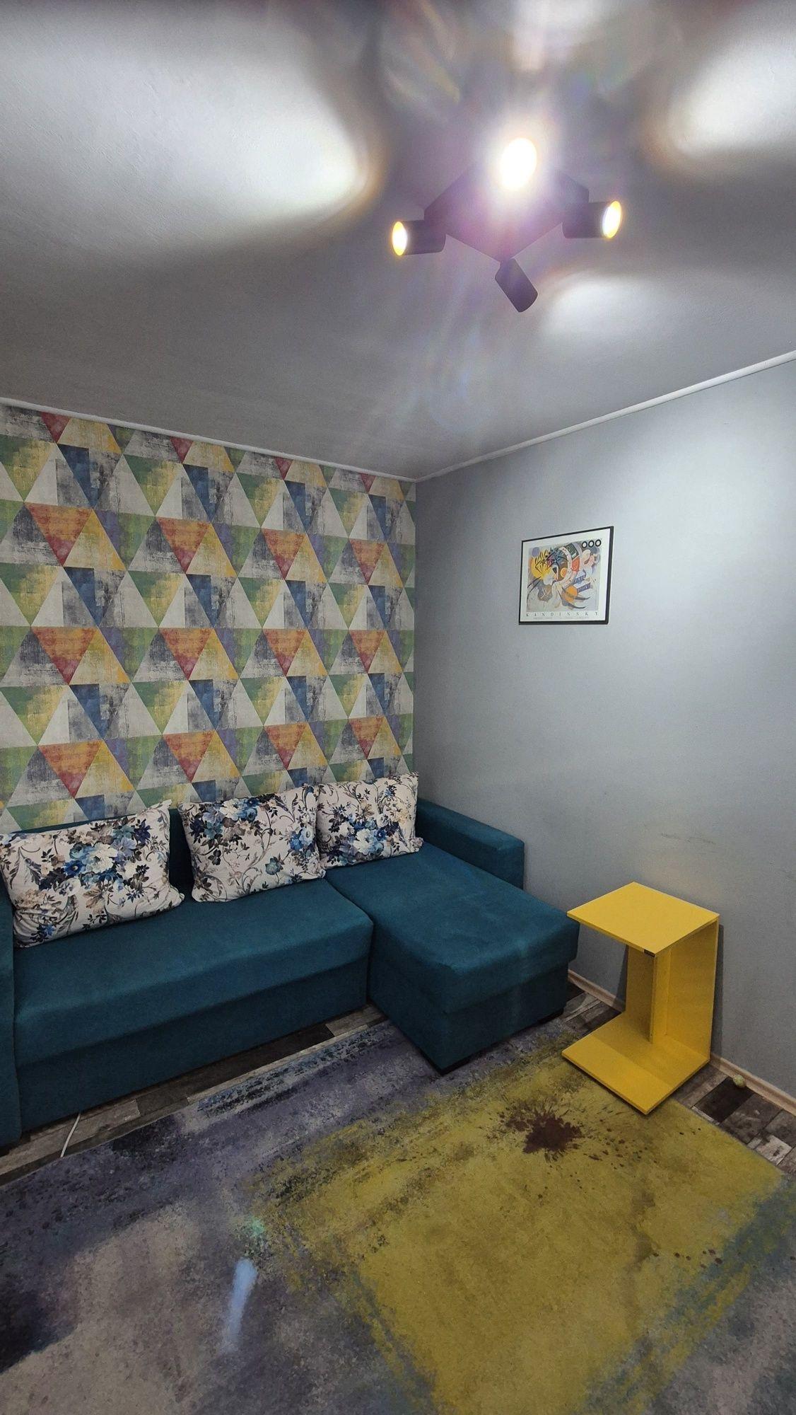 Garsonieră tip studio compartimentată în 2 camere de închiriat zona Iancului