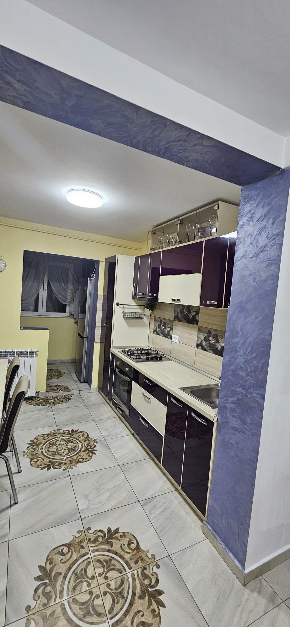 Inchiriez apartament 3 camere Obor/Mosilor