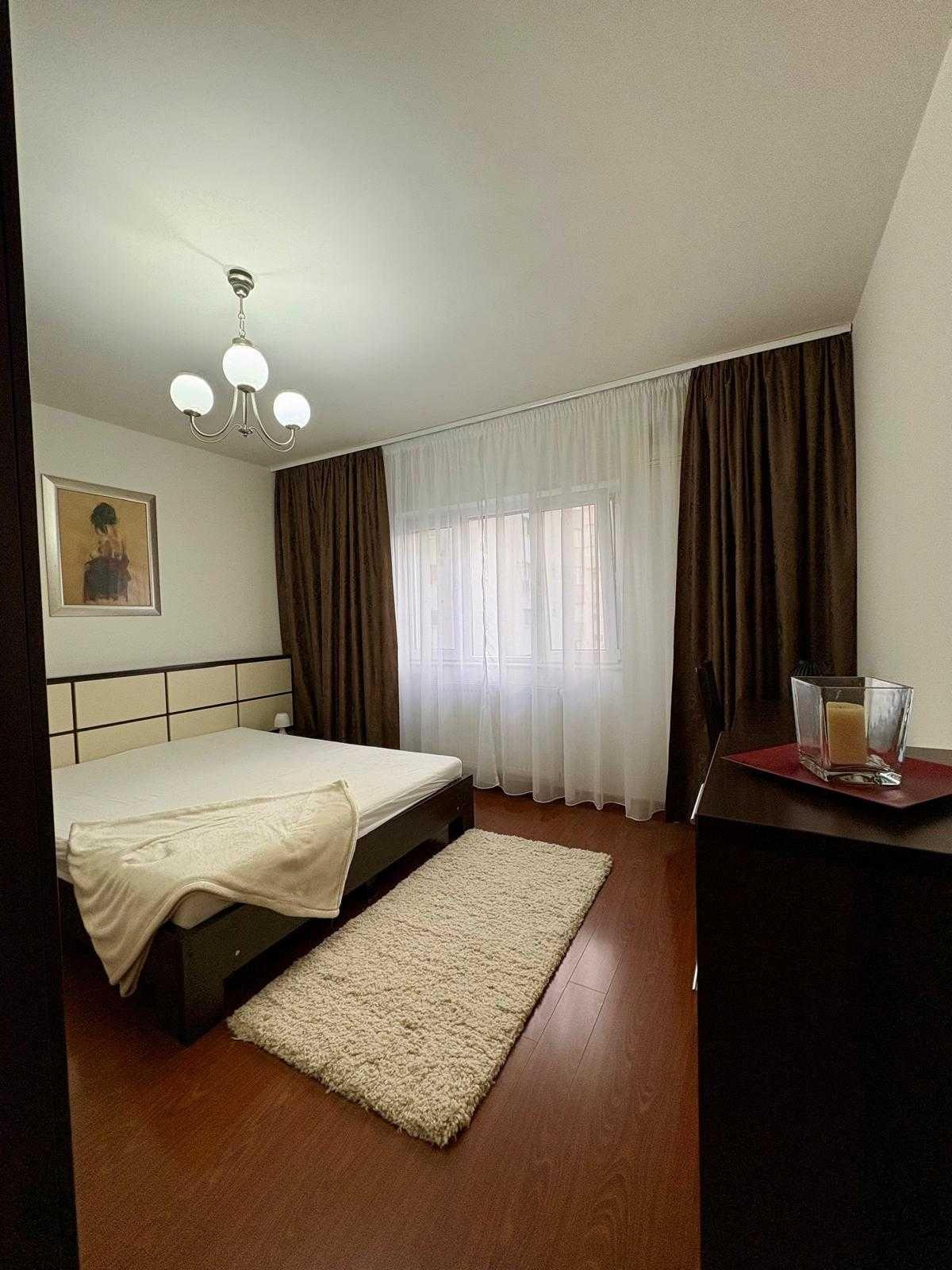 Inchiriere apartament 2 camere - Mall Vitan, decomandat, renovat, loc de parcare, et 4/8, bloc 1991