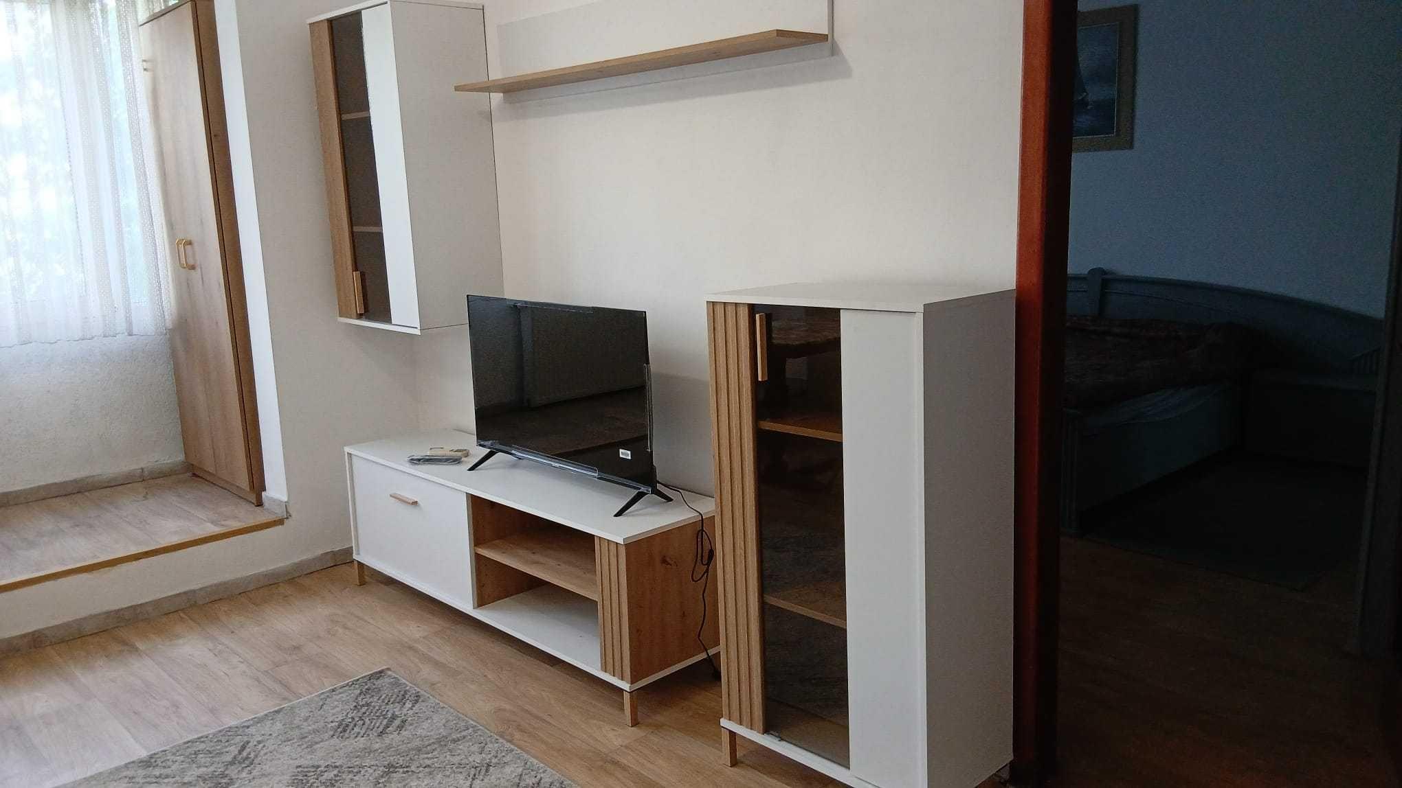 Apartament de 2 camere, etaj 2/7 in zona Unirii Budapesta