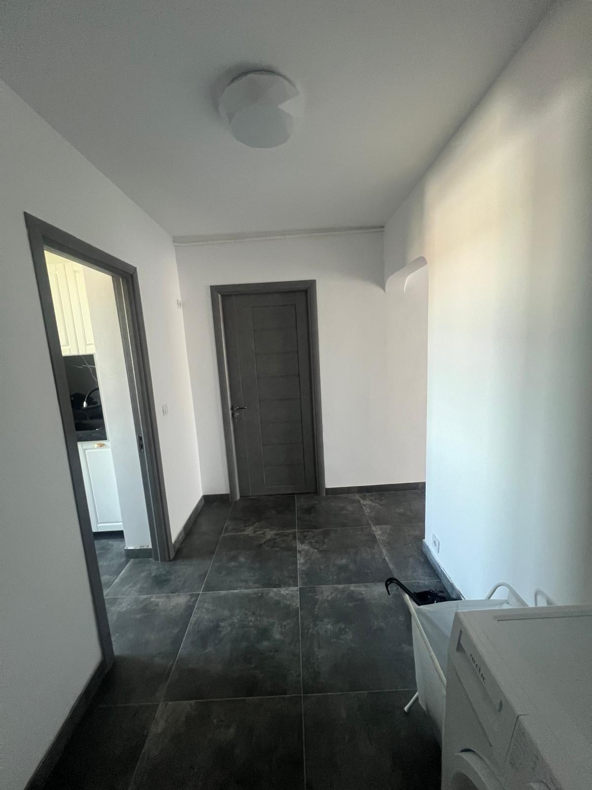 Apartament 3 camere -Piaţa Progresul