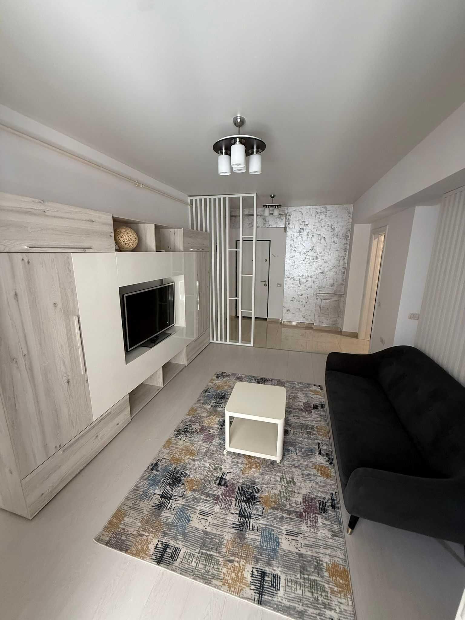 Inchiriez studio Central Address Residence
