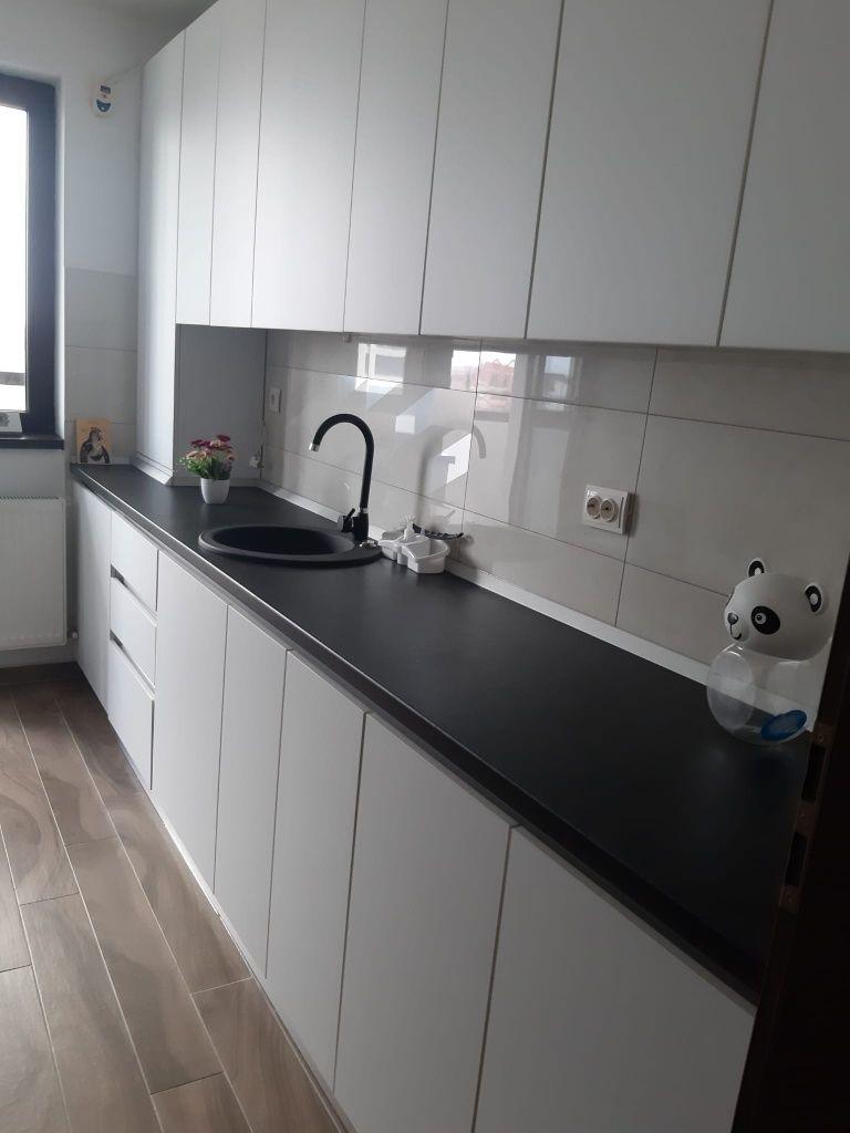Inchiriez apartament 2 camere