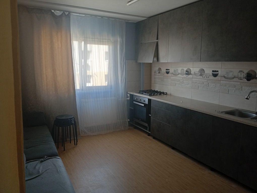 Închiriez apartament 2 camere