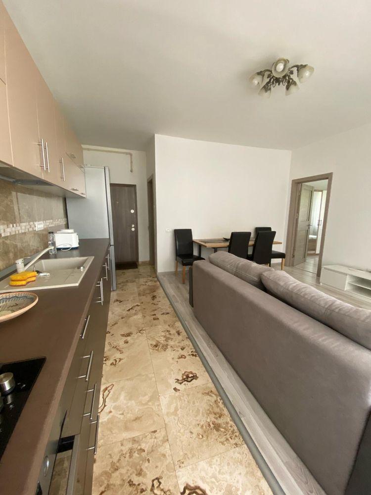 Inchiriez apartament 3 camere