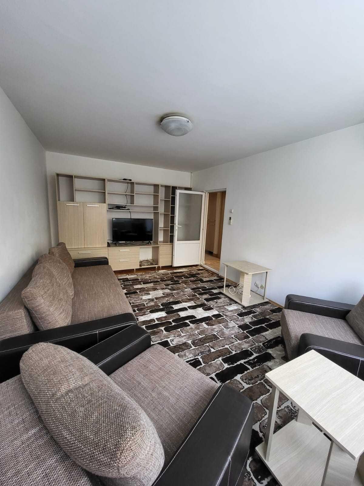 Apartament 3 camere 1/4 decomandat + garaj Drumul Taberei Valea Oltului Aleea Sandava Bloc A2