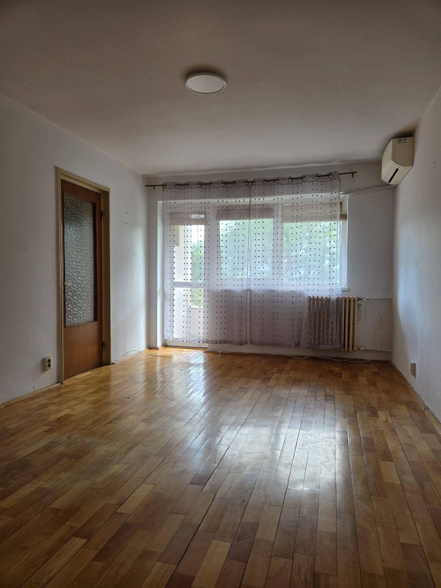 Proprietar vând apartament 3 camere  Open Space – Drumul Taberei, Metrou Favorit, Aleea Compozitorilor