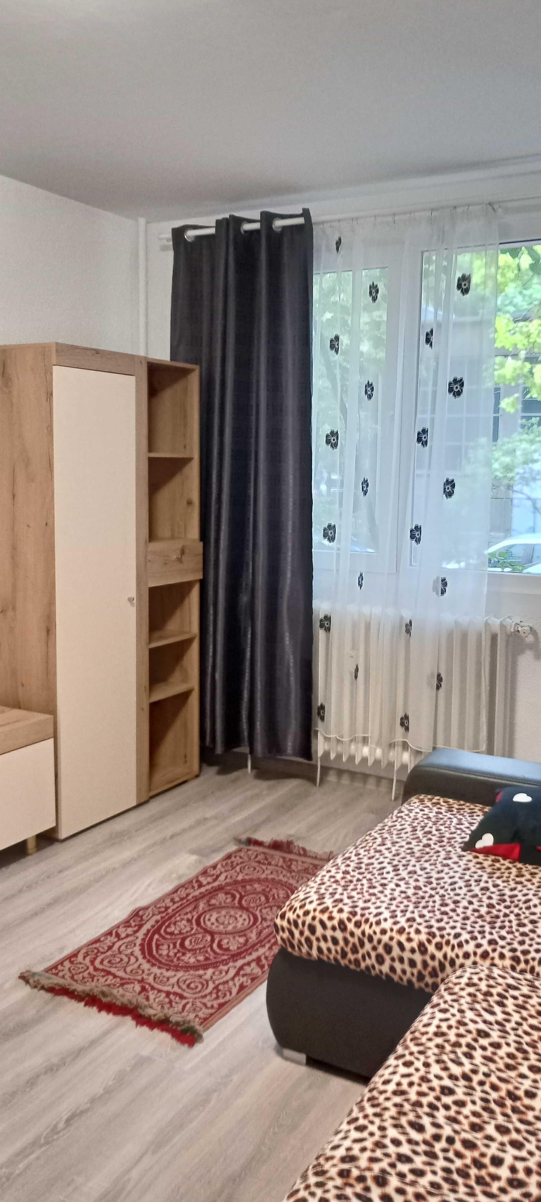 inchiriez apartament 3 camere Drumul Taberei