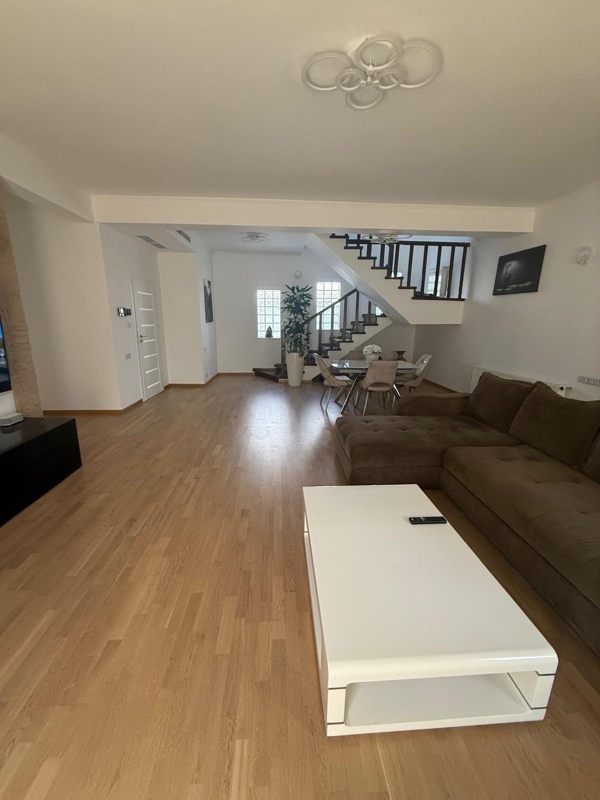 Vila Mogoșoaia Proprietar Str 8 Martie - imagine 1